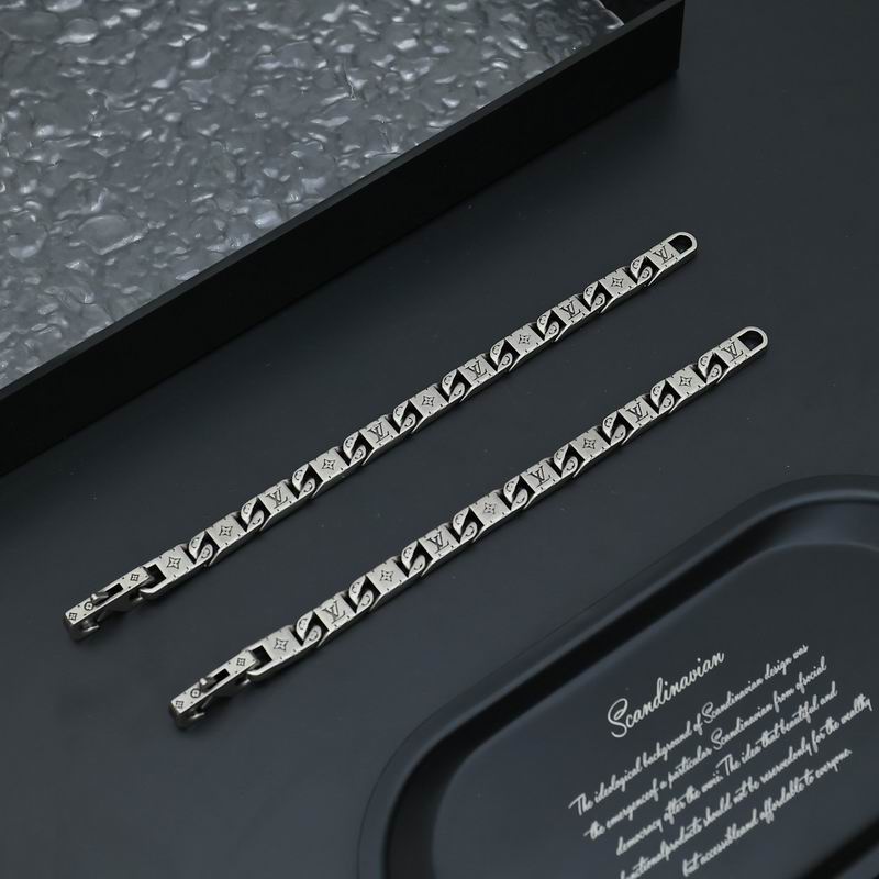 LV Bracelet 03lyr342